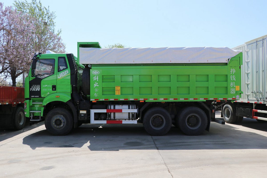FAW CA3250 에어백 충격을 흡수하는 좌석 무거운 트럭 420HP 평면 상자 카비나 6X4 5.8m Jiefang 덤프 트럭