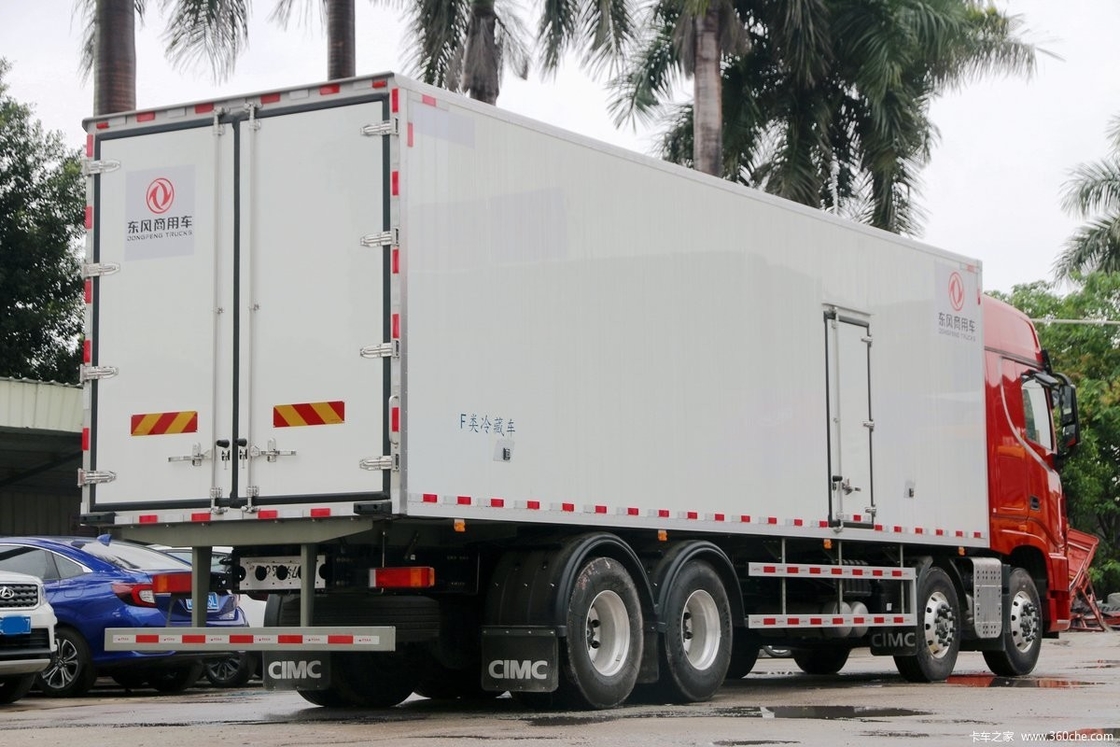 동펜 DFH5310 디젤 14 기어 465 hp 반 줄 높은 지붕 8X4 9.4m AMT 자동 냉장 트럭