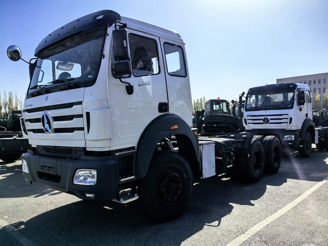 무거운 반 트레일러 헤드 트랙터 트럭 베이벤 6 * 4 드라이브 모드 420hp 웨이차이 유로 3 아프리카에서 사용