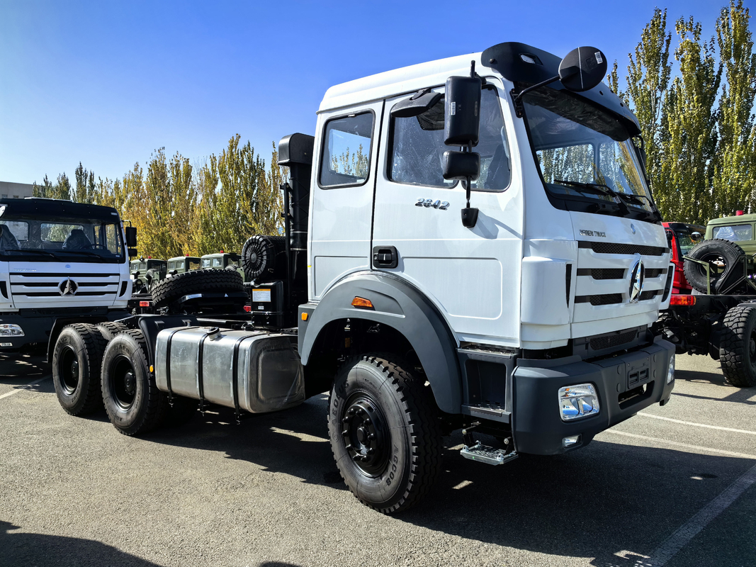 무거운 반 트레일러 헤드 트랙터 트럭 베이벤 6 * 4 드라이브 모드 420hp 웨이차이 유로 3 아프리카에서 사용