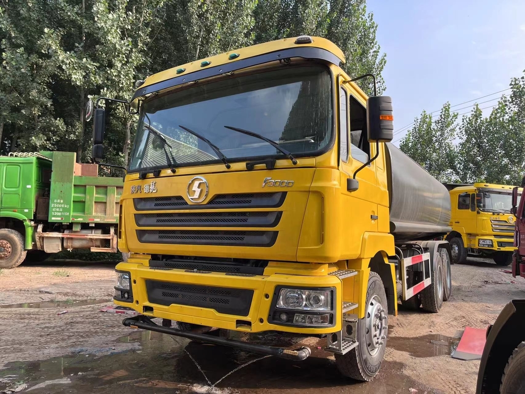 사용 된 물 탱커 트럭 20000 리터 샤크만 F3000 차시 6 * 4 유로 3 배출 LHD & RHD