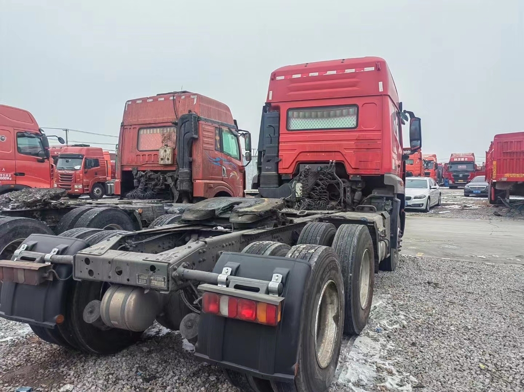 중고용 트럭 트랙터 유닛 시노톡 호한 6*4 드라이브 모드 10 바퀴 460hp 엔진 디젤 LHD