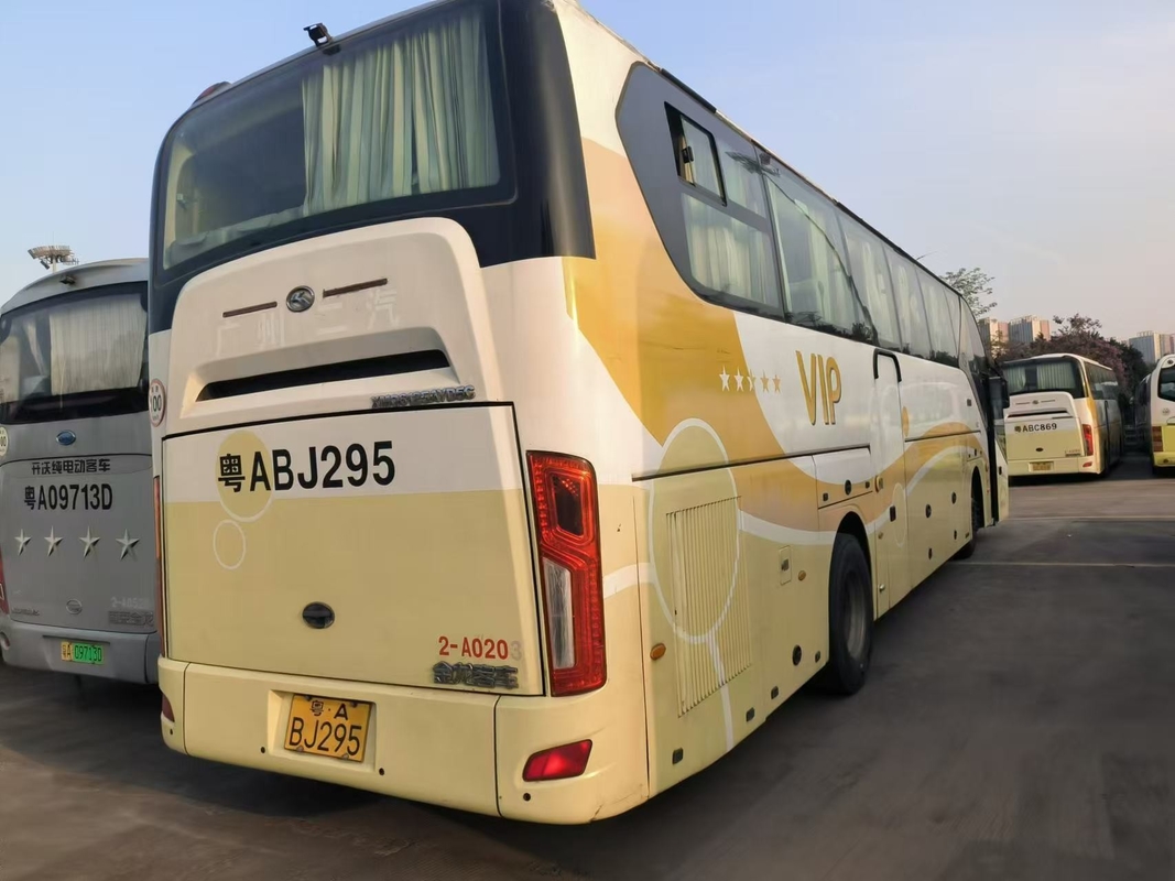 사용 된 코치 버스 판매 46 좌석 VIP 장거리 승객 운송 2 문 디젤 330hp