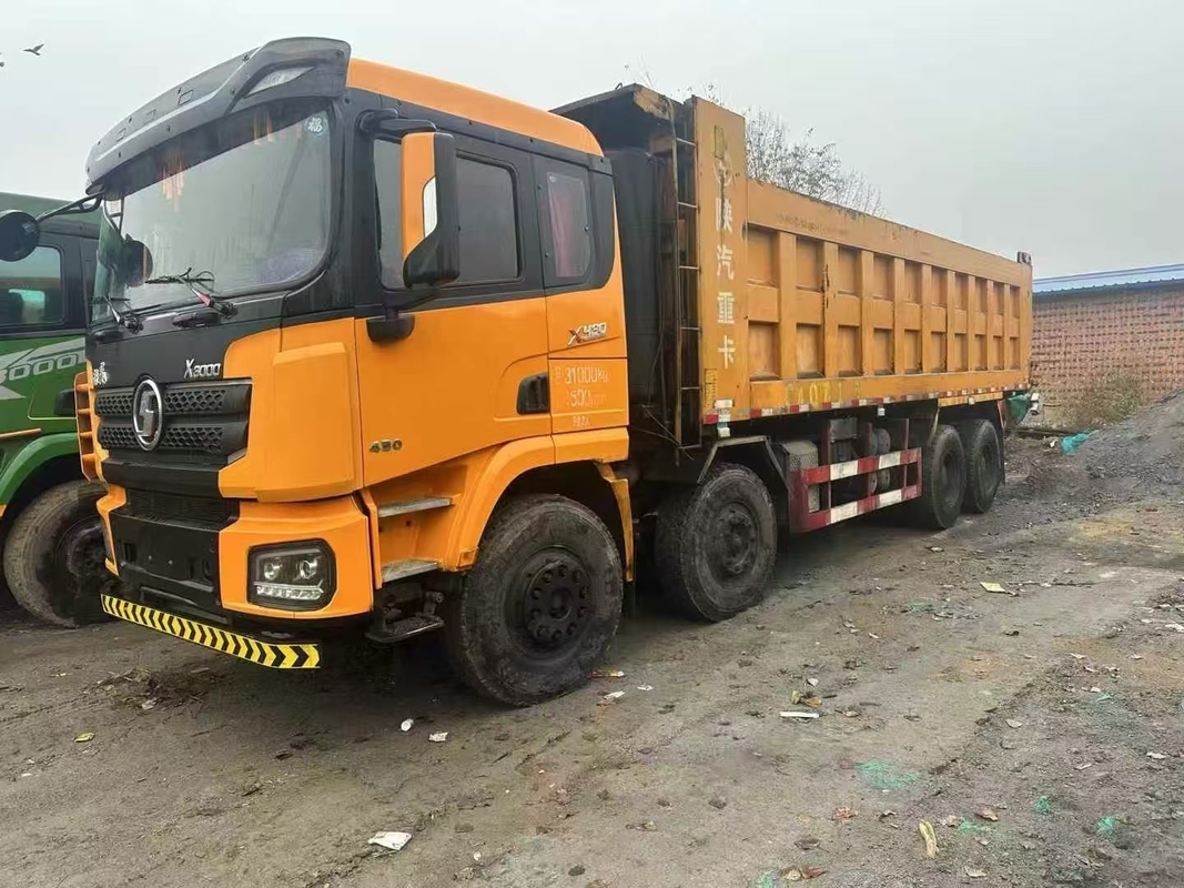 8x4 6x4 50 톤 사용 된 샤크만 덤프 트럭 판매 X3000 웨이차이 430hp 모래와 바위 운송