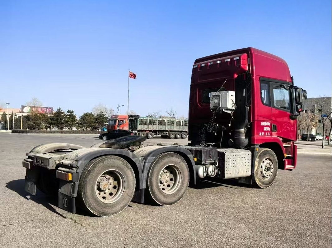 사용중인 중량 류트럭과 머리 2023년 SHACMAN X5000 웨이차이 엔진 530hp 빠른 변속기