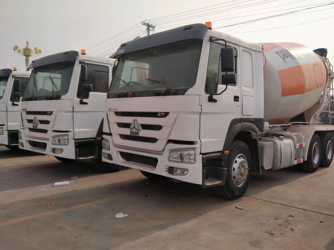 10cbm 콘크리트 믹서 트럭 10000 리터 Sinotruk Howo TX 6*4 차시 유로 3 배출량 사용 아프리카