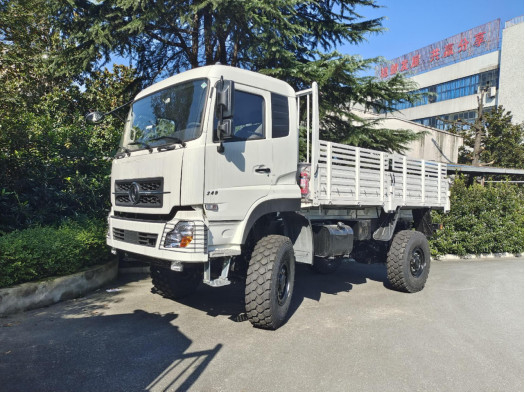 4x4 화물 트럭 동펜 울타리 트럭 잎 봄 10 톤 로딩 나쁜 도로 운전 유로 5
