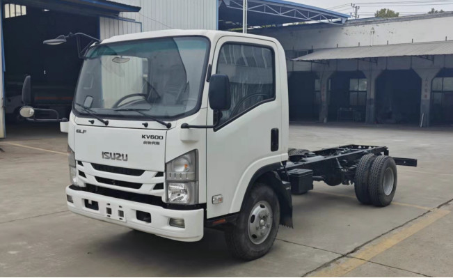 ISUZU 트럭 차시 KV100 KV600 700P 모델 새 트럭 판매 주문 상자 오른쪽 핸드 드라이브 가용