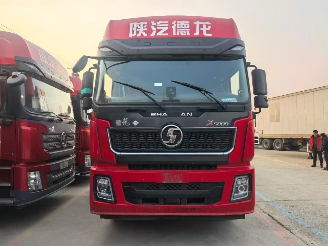 사용 된 자동 천연 가스 트랙터 트럭 X5000 10 바퀴 와이차이 엔진 CNG 460hp 2023 무거운 운송