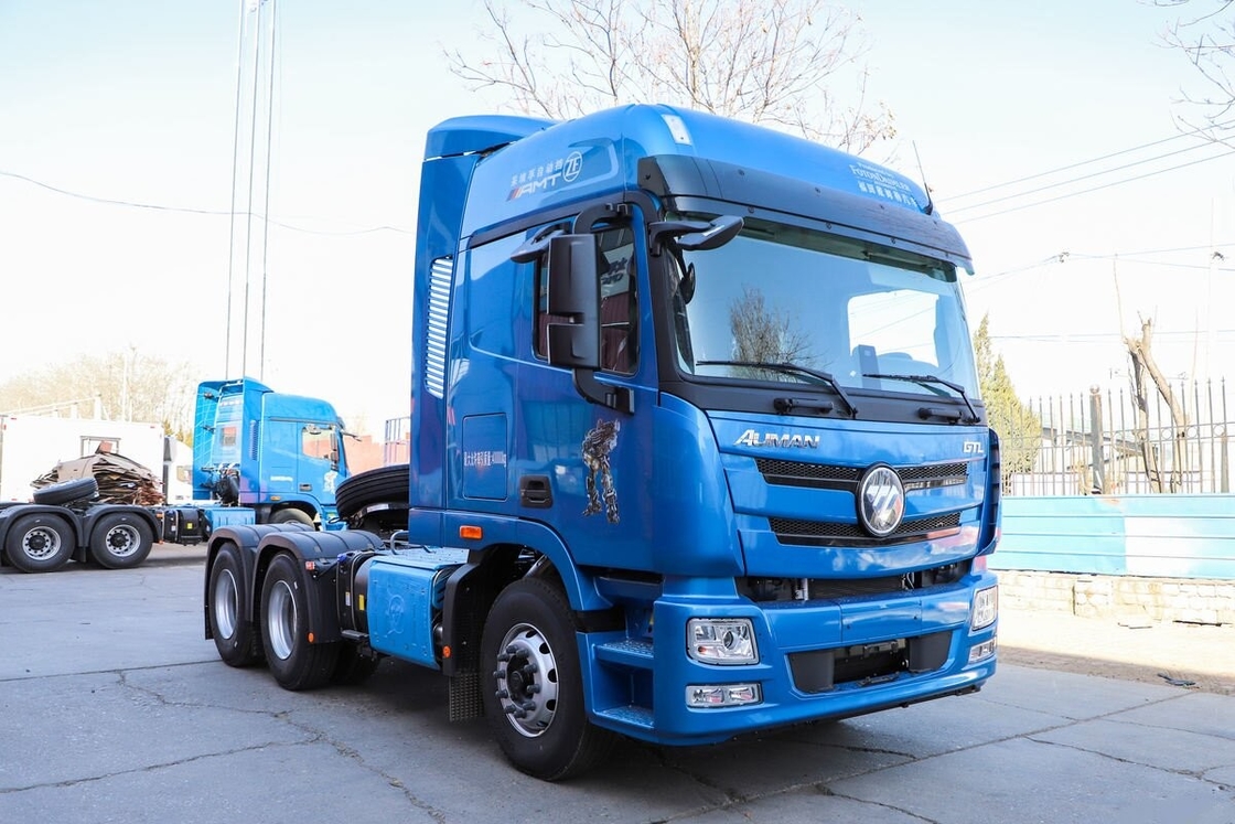 사용 된 자동 수동 변속기 트랙터 헤드 포톤 오만 440hp 커민스 엔진
