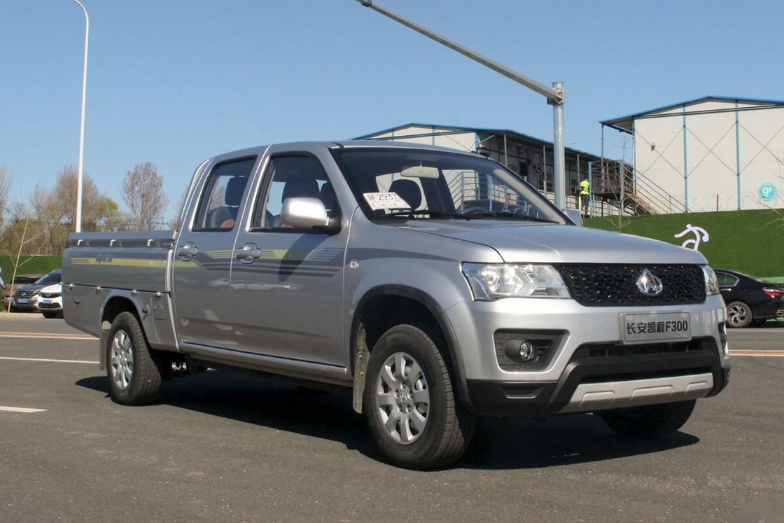 값싼 중고용 픽업 대량 4 X2 드라이브 모드 가솔린 115 hp 4 실린더 더블 라인