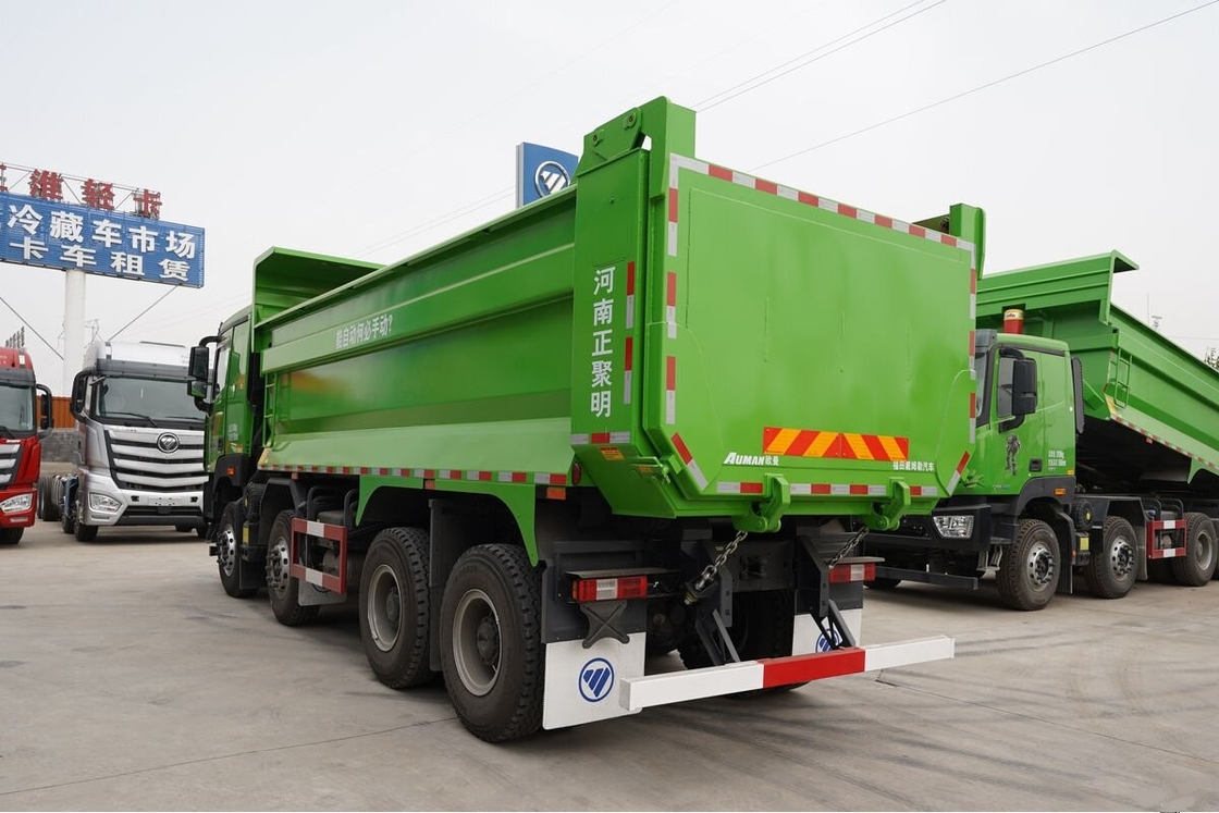 사용 된 덤퍼 트럭 포톤 오만 Gtl 490hp 8 * 4 드라이브 모드 자동 변속기 모래 운송