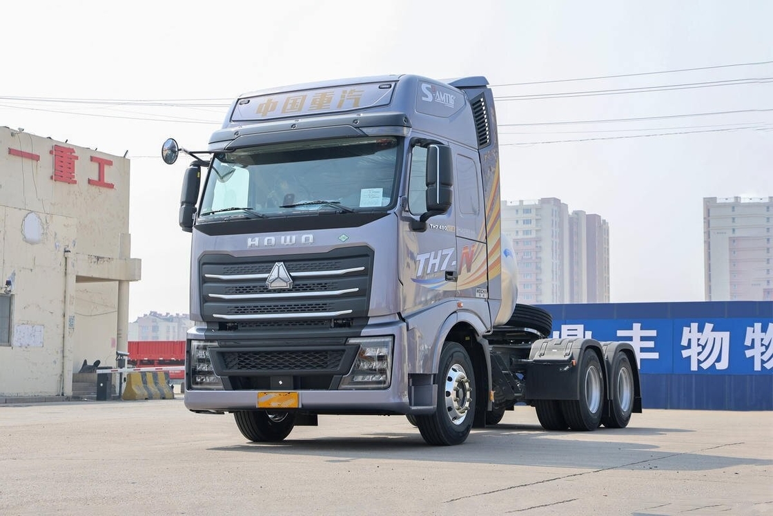 사용 된 트랙터 트럭 말 판매 Sinotruk Howo Th7-N 6 * 4 드라이브 모드 480hp 가스 연료 유형 머리