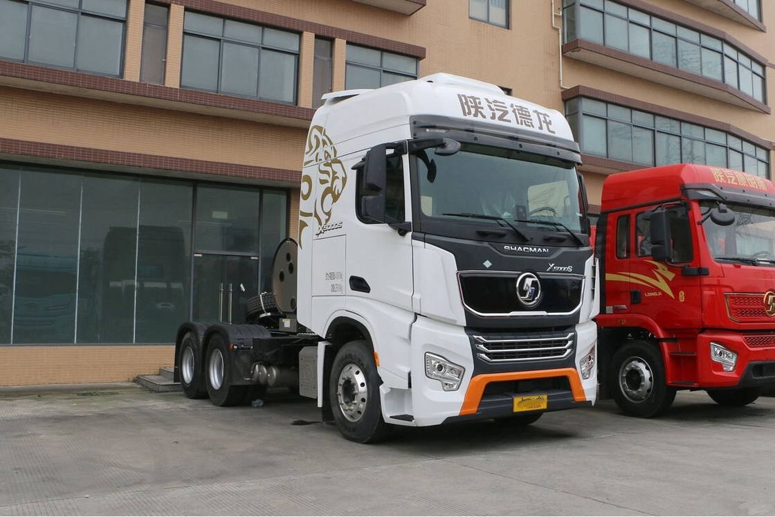 사용 된 트랙터 트럭 판매 Shacman X5000S 6*4 드라이브 모드 560hp 고효율 엔진 LNG 헤드 호스