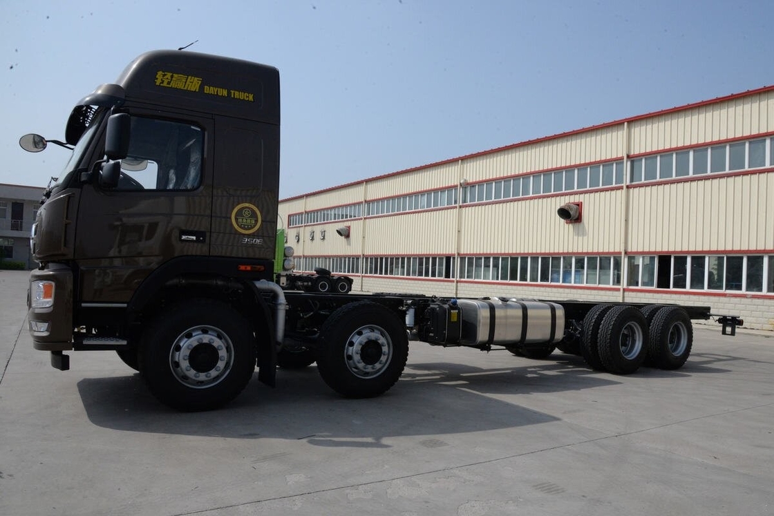 중고 대형 화물 트럭 섀시 판매 Dayun N8e 8×4 구동 방식 350hp 중고 화물 트럭