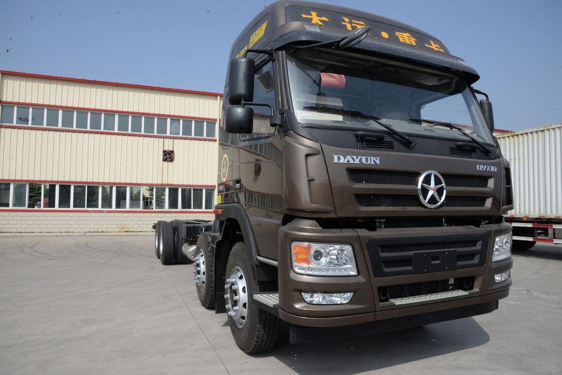 중고 대형 화물 트럭 섀시 판매 Dayun N8e 8×4 구동 방식 350hp 중고 화물 트럭