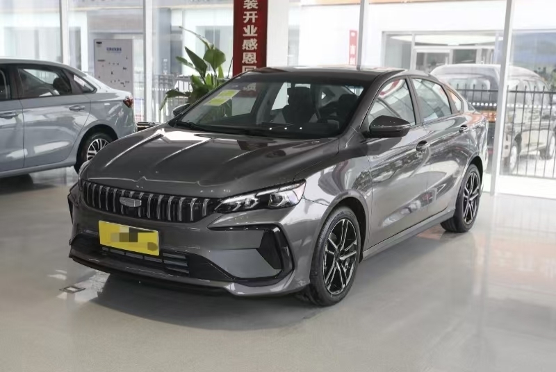 새로운 지리 2024년형 2WD 가솔린 자동차 내구성이 뛰어나고 강력한 맞춤형 색상의 이상적인 자동차