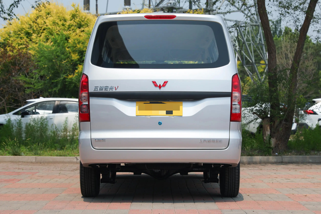 저렴한 신형 웅링 홍콩 V 미니밴 2022 1.2L 76 hp L4 가솔린 2WD 유로 6 가족용 수출용
