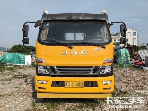 Used Tractor Truck Head For Sale JAC Junling V9 4*2 Drive Mode  195hp  Best Chinese Tractor Truck Brands