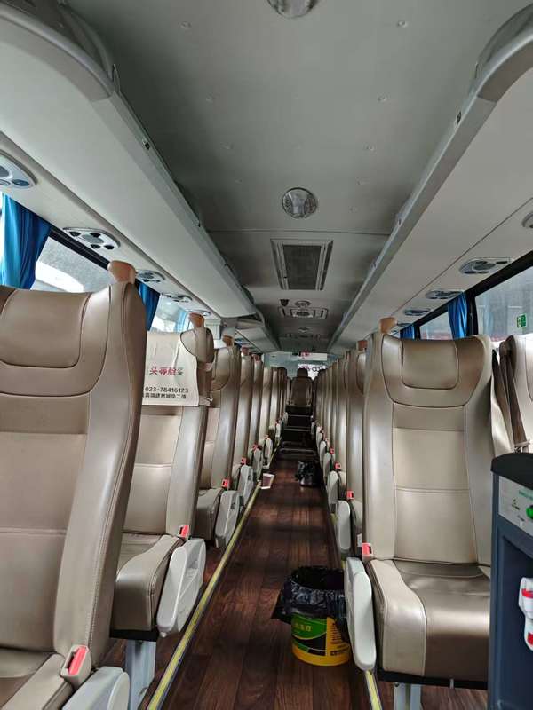 중고용 유동 코치 버스 55석 ZK6122 중고 교회 도시 간 공항 학교 통근 도시 간 버스 웨이차이 엔진