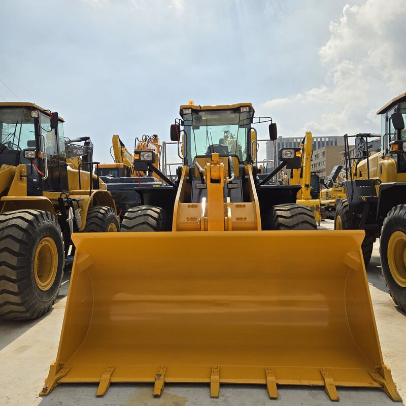 신규 도착 중고 중국 브랜드 로더 5톤 우수한 상태 로딩 용량 평산력 162kW 220HP