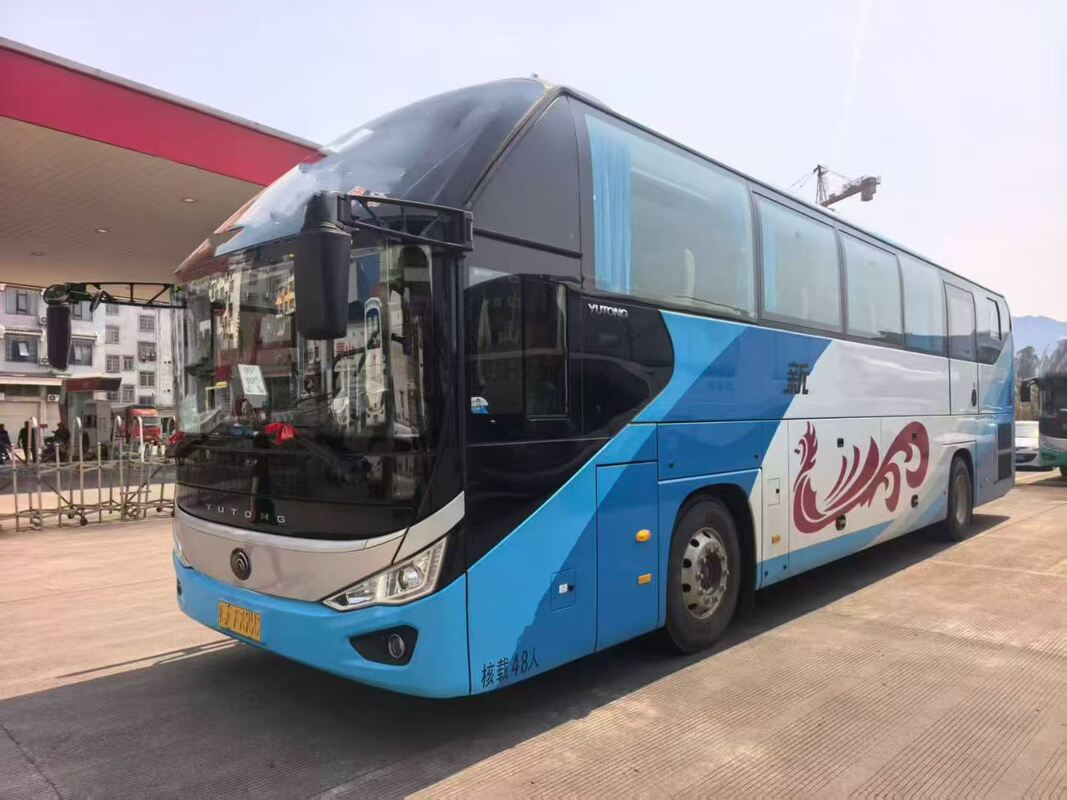 중고 코치 버스 유통 ZK6128 웨이차이 375마력 유로 5 판스프링 48석 에어컨 장착 셔틀 또는 장거리 운송용