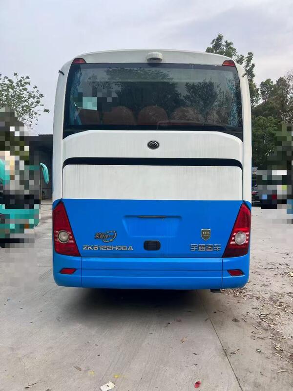 신규 도착 유동 Zk6122 웨이차이 336hp 유로 5 잎 스프링 55 좌석 럭스 운송