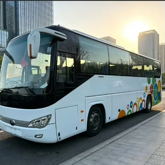 ZK6119 디젤 장거리 운송 버스 50 좌석 중고 승용차 판매