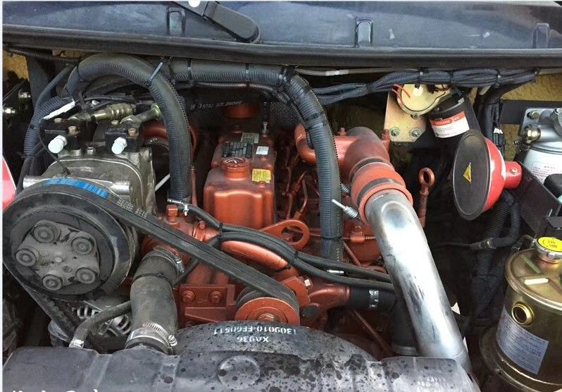 DONGFENG 오래된 노란 학교 버스, 56의 좌석을 가진 큰 이용된 차 버스 LHD 모형