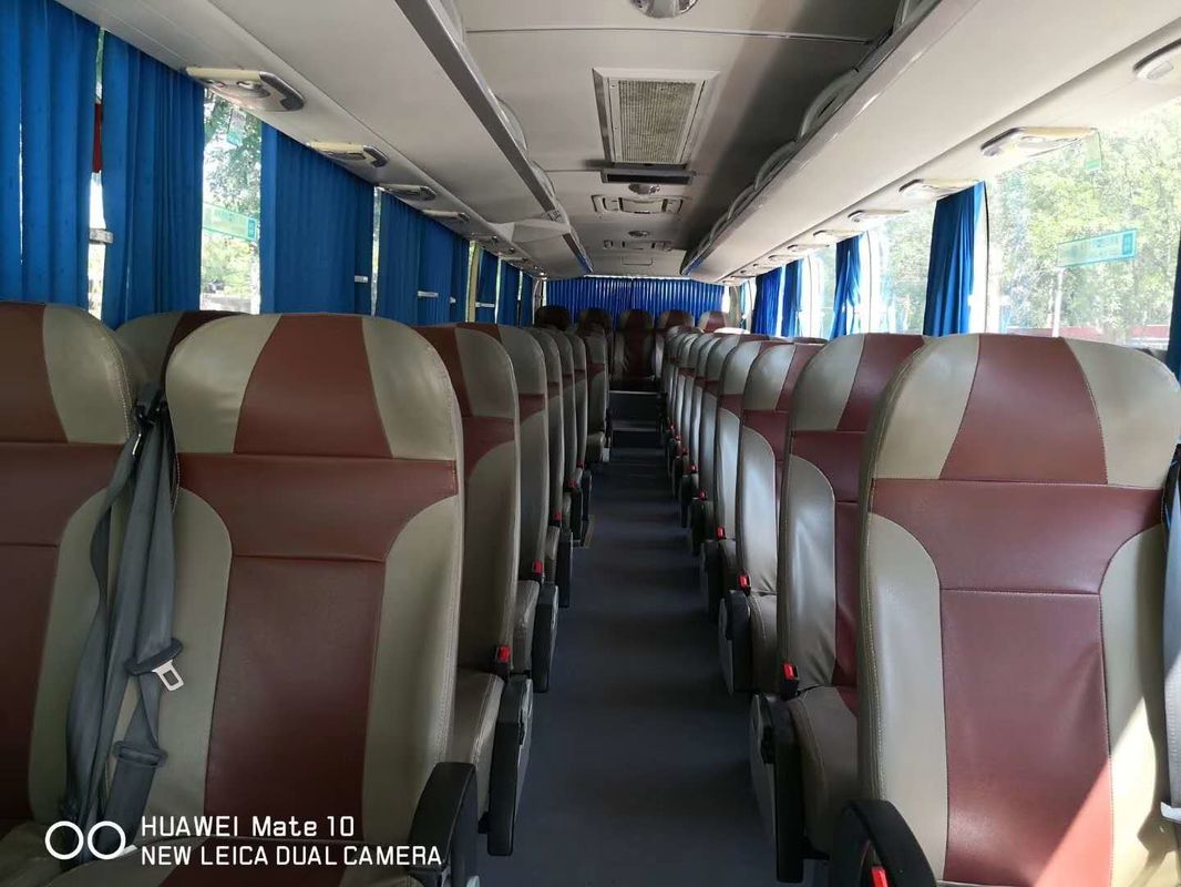 AC 영상을 가진 디젤 엔진 Yutong 초침 관광 버스 Zk 6122 55 Seater 차 버스