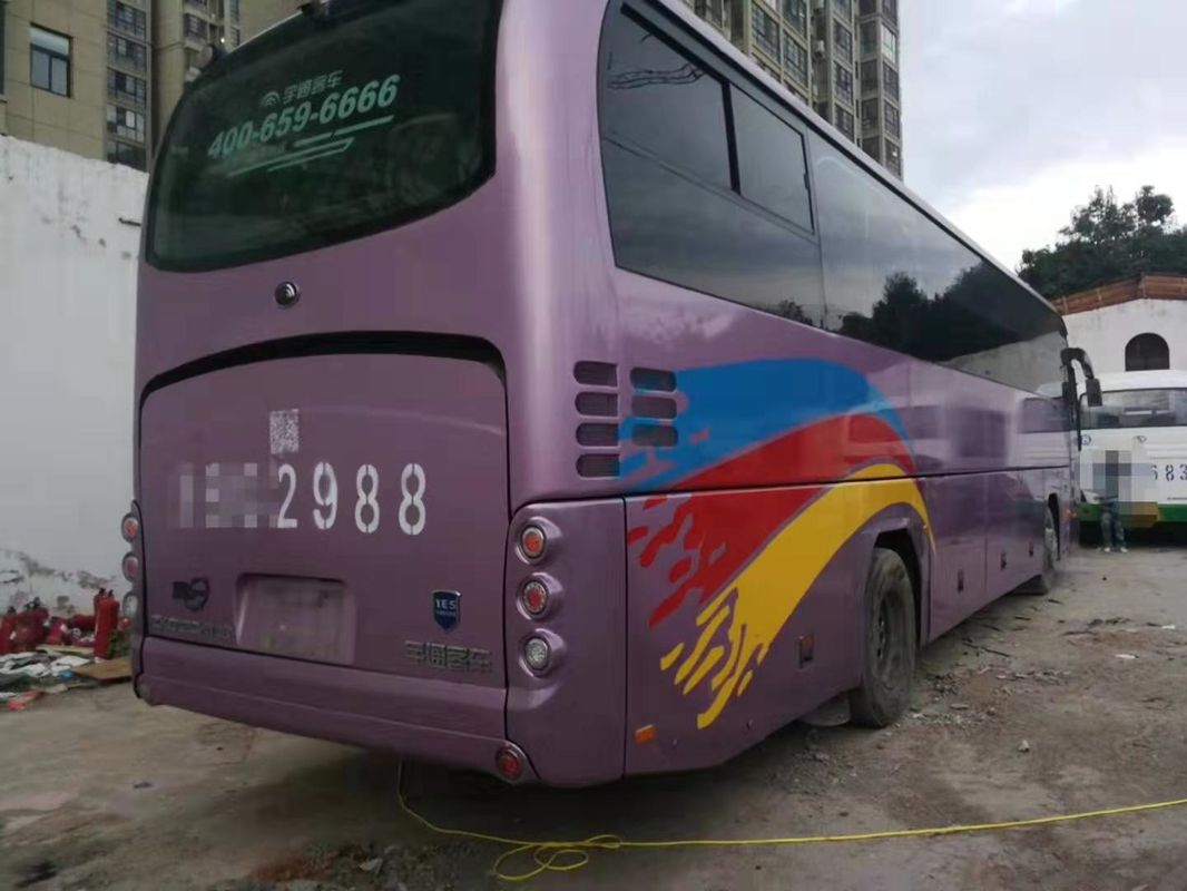 왼손 조타는 55 Seater 버스를 2011 가죽 좌석을 가진 년 6120HY19 자주색 사용했습니다