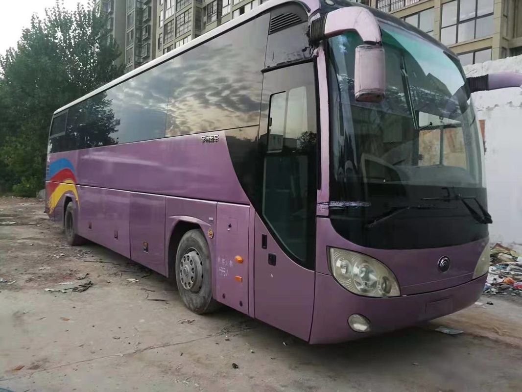 왼손 조타는 55 Seater 버스를 2011 가죽 좌석을 가진 년 6120HY19 자주색 사용했습니다