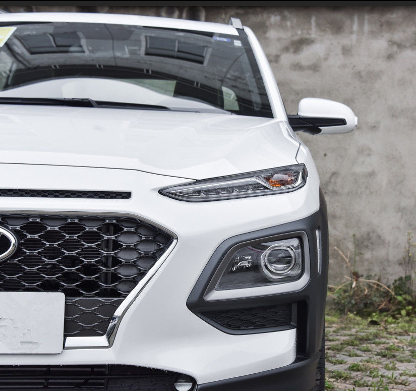 현대는 소형 버스 1.6T 177hp F7 변속기 5 좌석 SUV 소형 차 1800mm 버스 폭을 사용했습니다