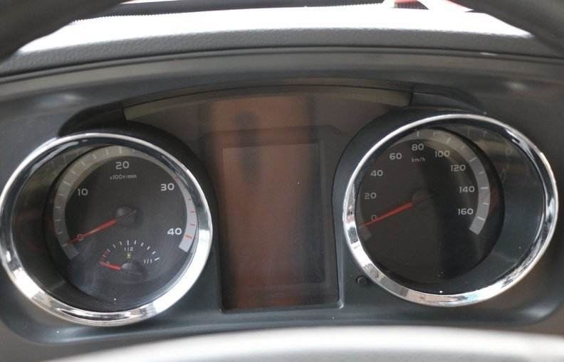 90km/H 최고 속도 이용된 덤프 트럭 빛 화물 트럭 오른손 모는 모형