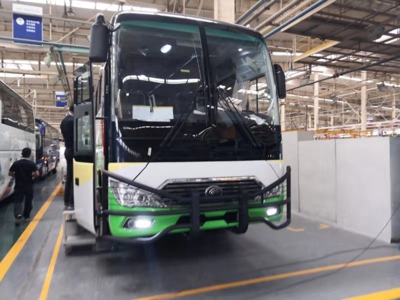 67 좌석 촉진 버스 오른손 드라이브 120km/H 최고 속도 12000 x 2500 x 3620mm