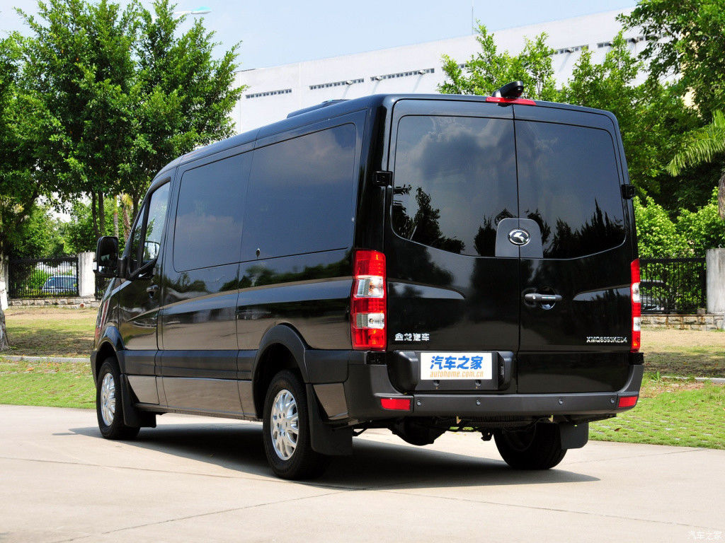6개의 장치 수동 디젤 105kw 2019년 사용된 소형 차 10-15 Seater 높은 지붕