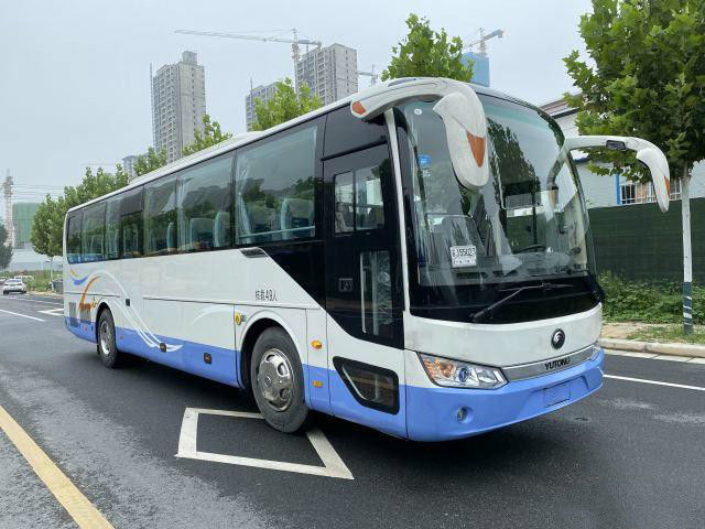 49석 192kw 후방 디젤 엔진 2016년 Yutong 버스 YC를 사용했습니다. 엔진 14700kg