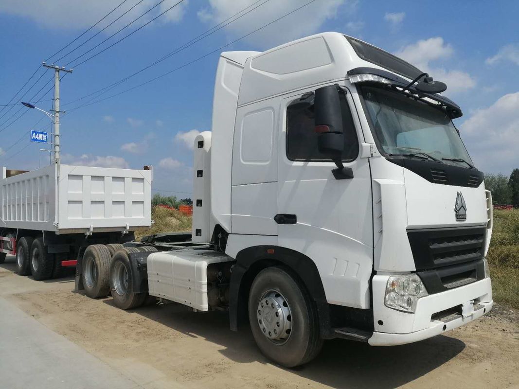 다른 색깔을 가진 중국 Sinotruk Howo A7 트랙터 트럭 머리 6x4