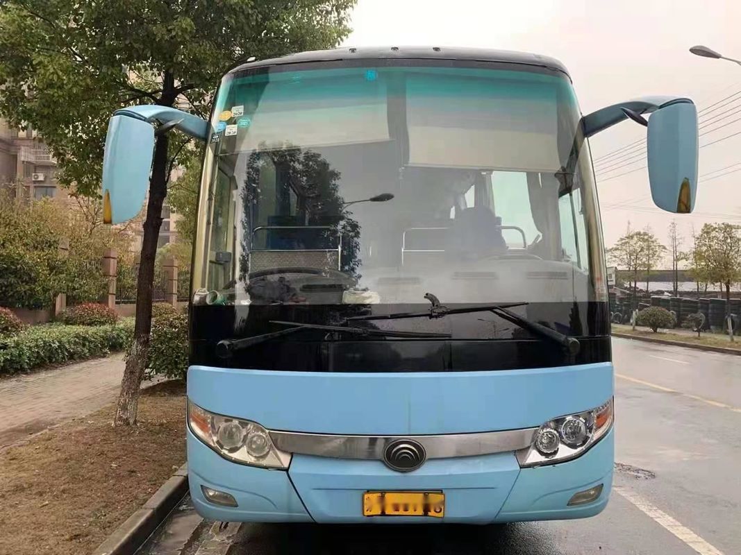 사용된 대형 버스 유통 브랜드 ZK6117 65 좌석 유차이 후미 엔진 120 km/H 단일의 도어 사용된 일반인 버스는 조종하여 떠났습니다