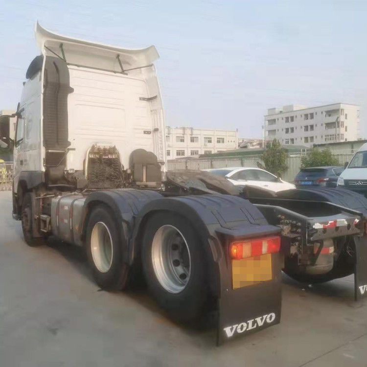 사용된 FM VOLV 오우 420 440HP 460HP 6x4 트럭 트랙터 과중한 업무 카고 트레일러