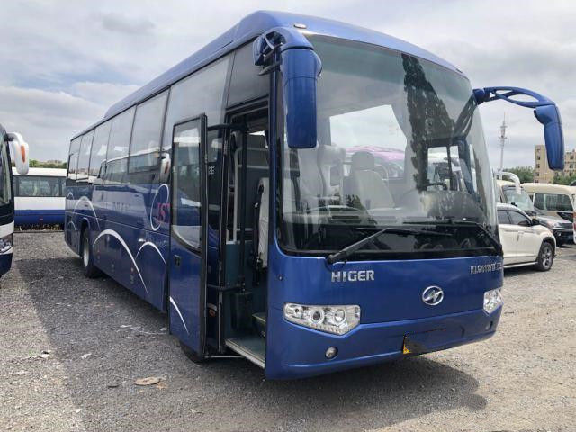 아프리카를 위한 사용된 더 높은 버스 KLQ6119T 51Seats 유차이 후미 엔진 171 kw 에어백 샤시 35000 킬로미터 사용된 투어 버스
