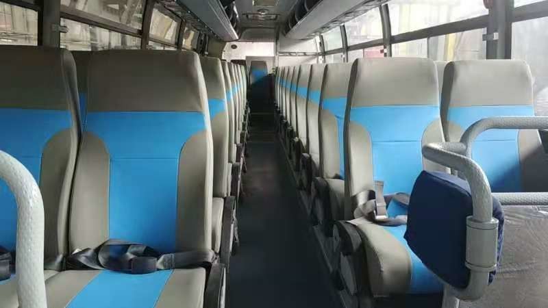 39 좌석 ZK6908 사용된 YutongBus는 코치 버스 2013년 조타 LHD 디젤 엔진을 사용했습니다