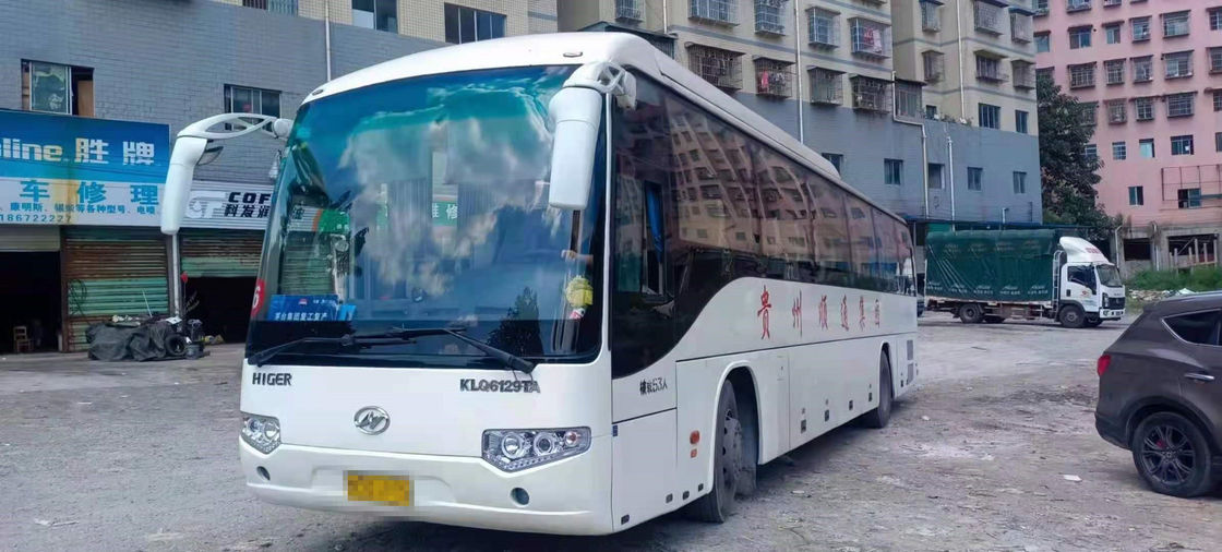 현재 신착 중고 Higer KLQ6129TA 코치 버스 53 석 디젤 엔진 Yuchai 엔진 사용 버스