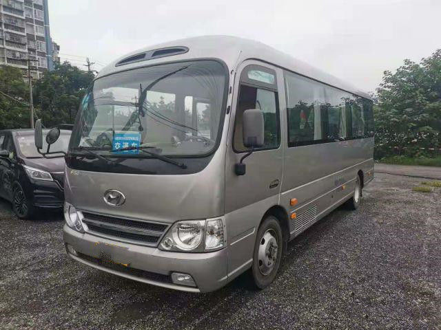 11인승 Coach Bus Max Diesel Tank Engine Dimensions H-yundai Origin 중고 Mini Bus CHM6710 Good Condition