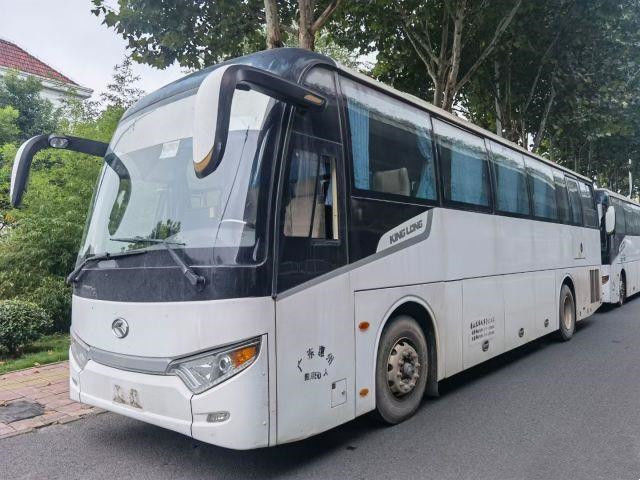 사용된 킹롱 버스 낮은 킬로미터는 아프리카 50 자리 단일의 도어 모델 XMQ6112를 위한 대형 버스를 사용했습니다