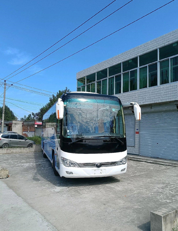 2015 년 51 좌석 양쪽으로 여닫는 문 Zk6119는 새로운 좌석 40000km 주행 거리를 가진 Yutong 버스를 사용했습니다