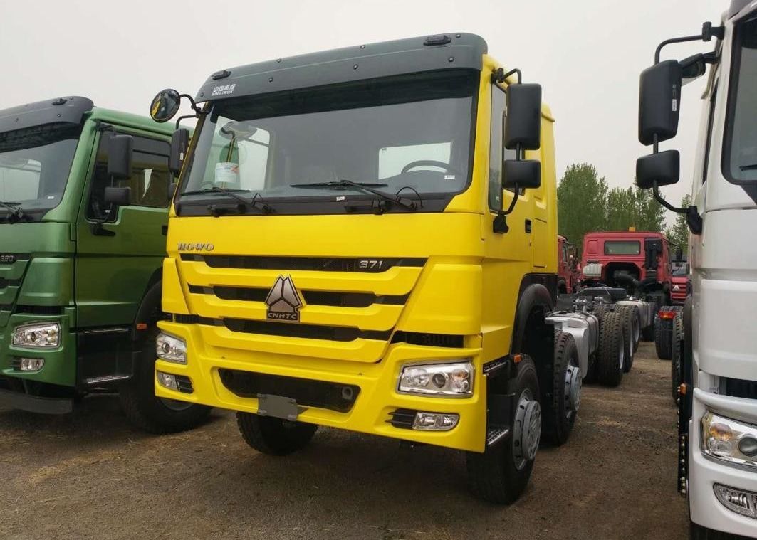 사용된 시노트럭 호워 덤프트럭 8x4 내보자 왼손 오른손 스티어링 드라이브 년 2018 RHD / LHD