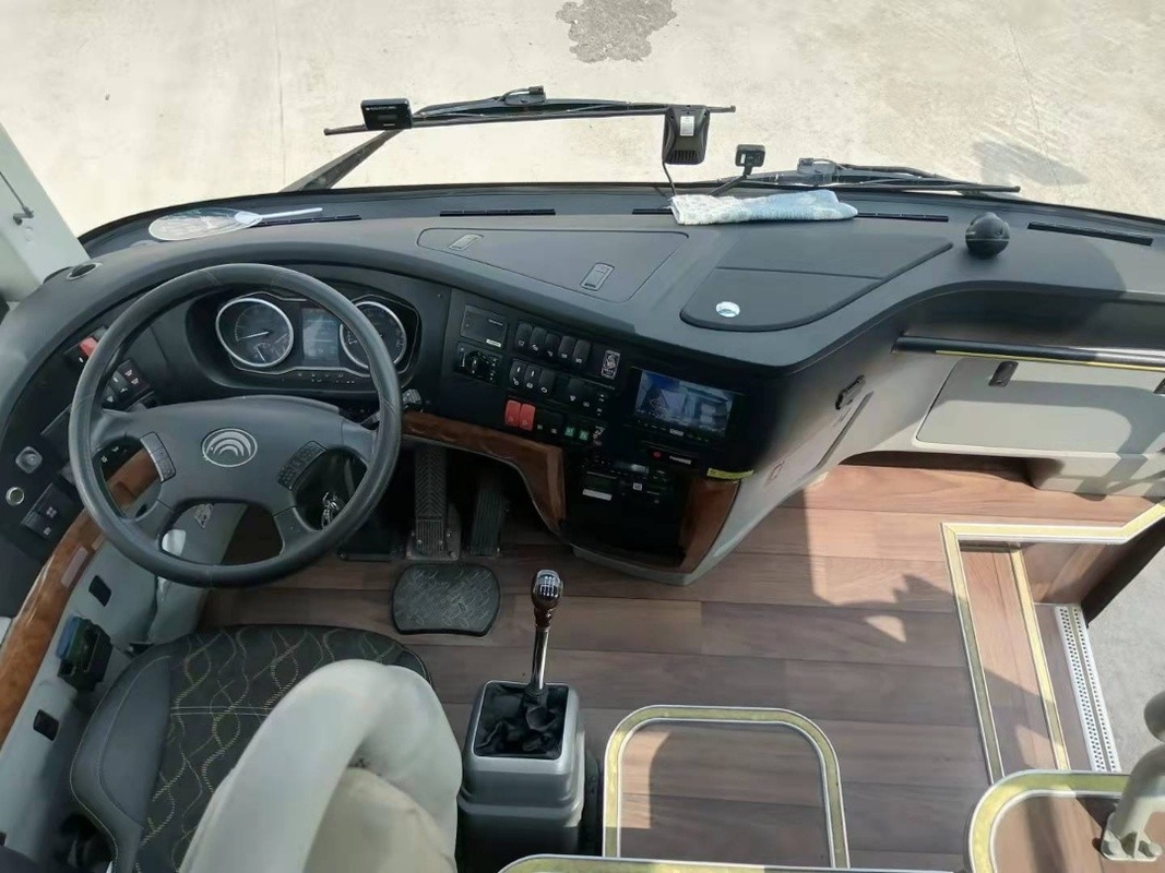 중고 Yutong 버스 코치 ZK6122 전기 학교 버스 50 좌석 버스 De Transport 대중