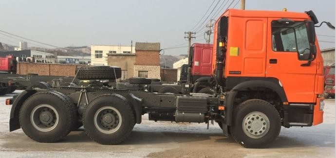 아주 새로운 HOWO 371HP 트랙터 트럭 6x4 드라이브 모드 트랙터 트럭