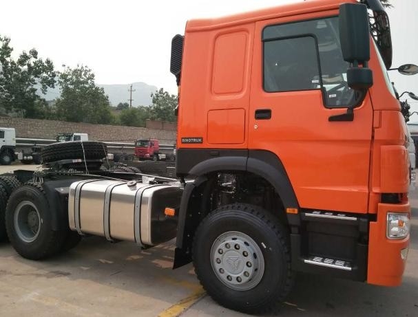 아주 새로운 HOWO 371HP 트랙터 트럭 6x4 드라이브 모드 트랙터 트럭